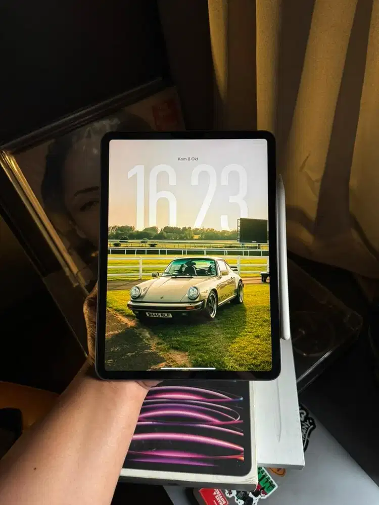 ipad pro gen 4 M2 128gb wifi only + apple pencil gen 2