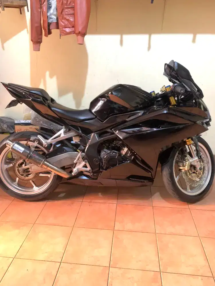 Honda cbr 250rr km rendah fullpaper BU