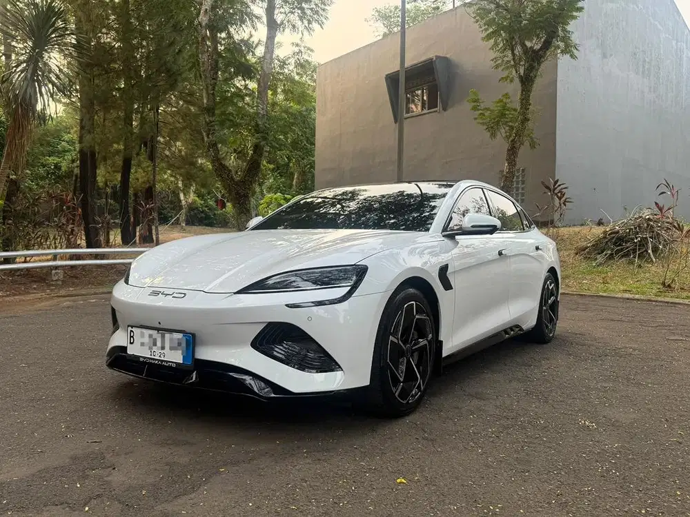 [Low KM] Seal Performance AWD 3.8S