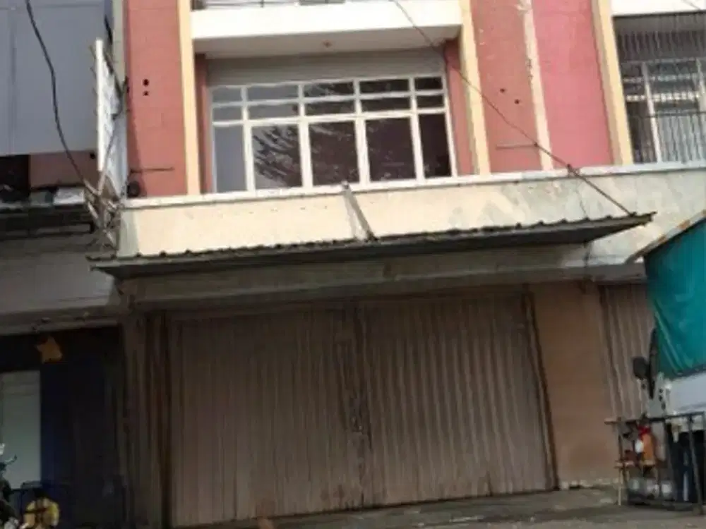 Disewakan Ruko Simponi Kota Harapan Indah