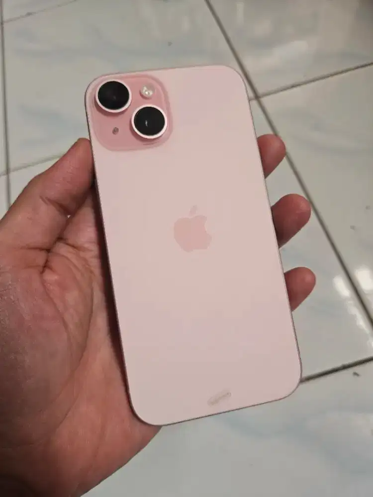 Iphone 15 128gb ibox resmi se indonesia