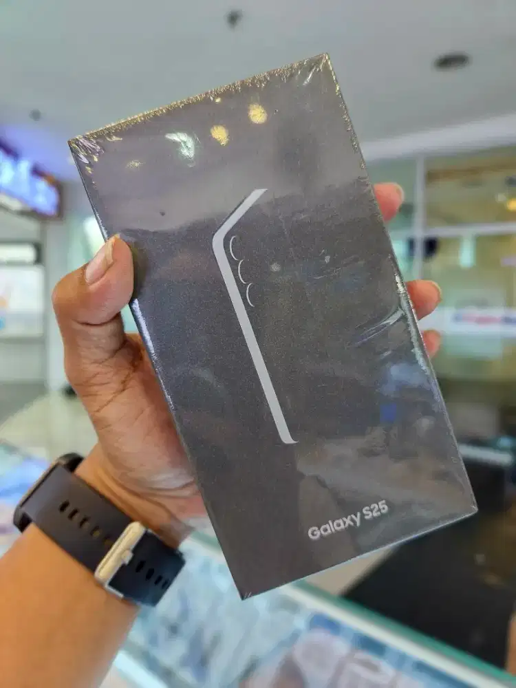 Galaxy S25 12/256GB New Garansi Resmi SEIN 1 Tahun