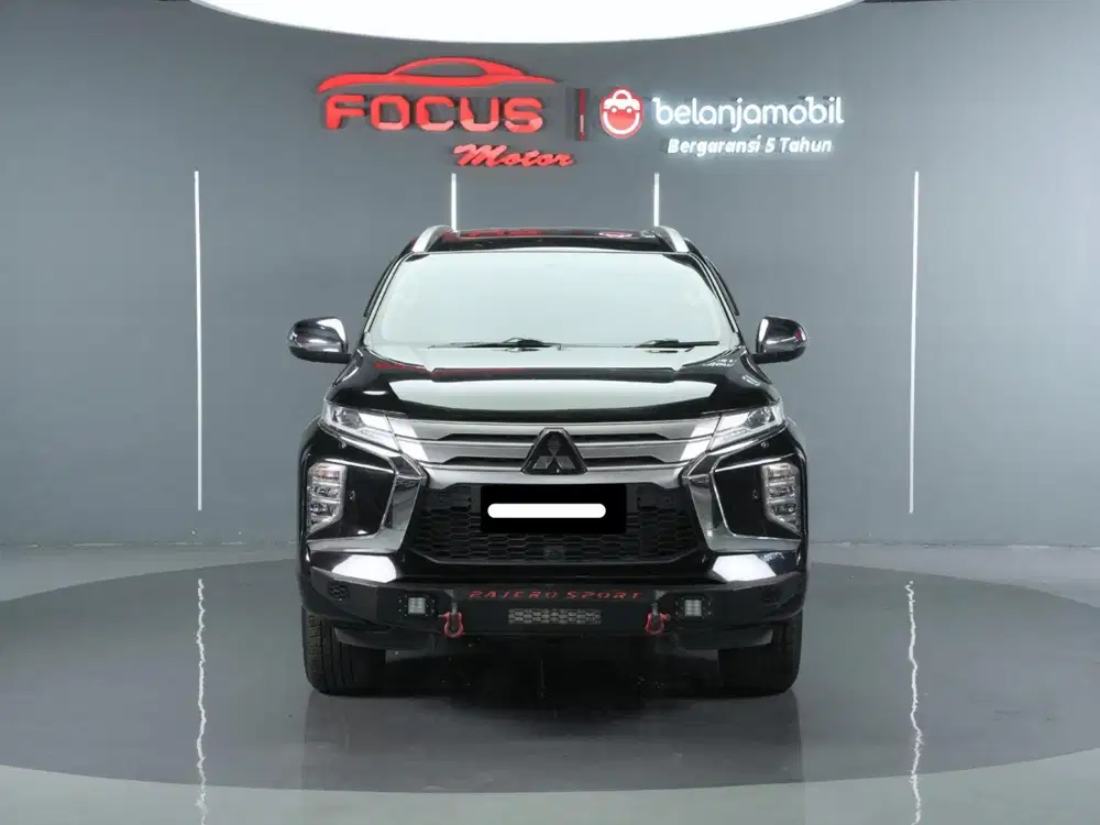 Mitsubishi pajero sport dakar ultimate 4x4 awd 2022 hitam