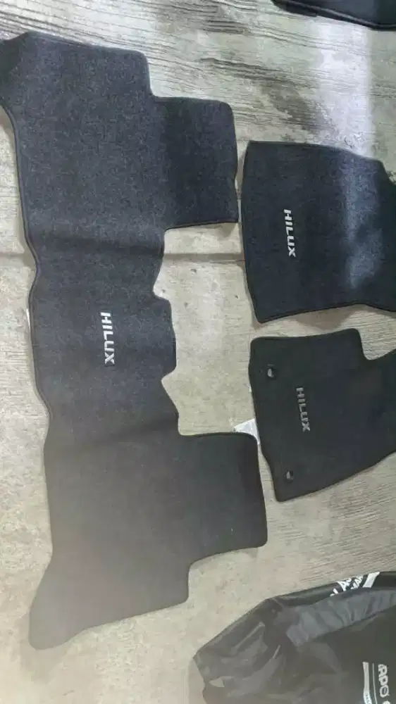 Karpet bulu hilux