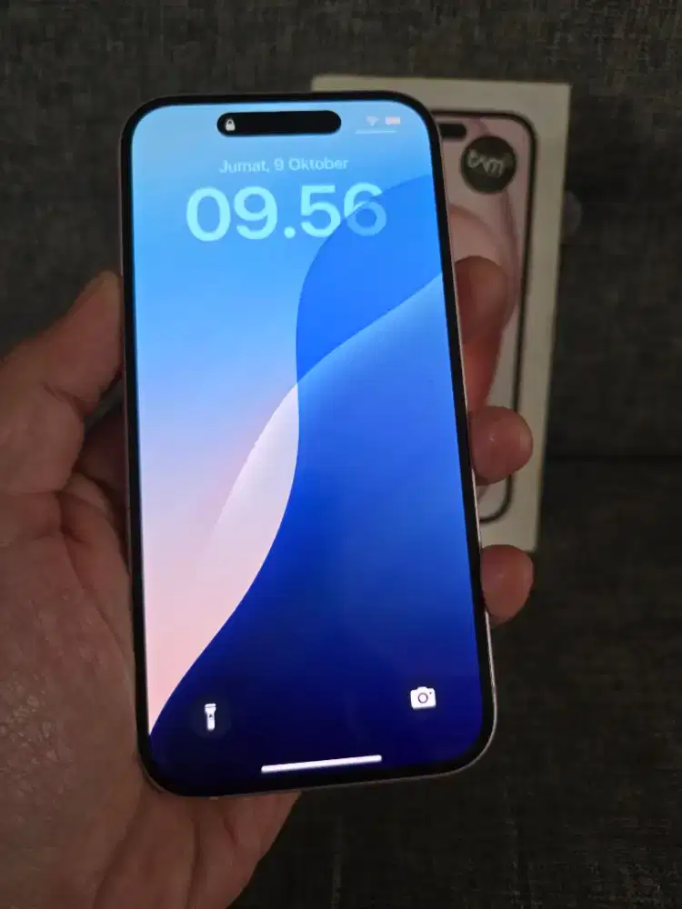 Iphone 15 128gb resmi indoneso ibox