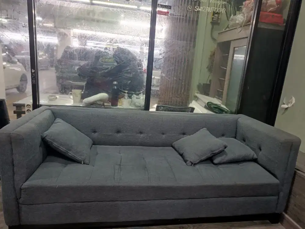 Sofa 3 dudukan bahan fabric fabrik kain second