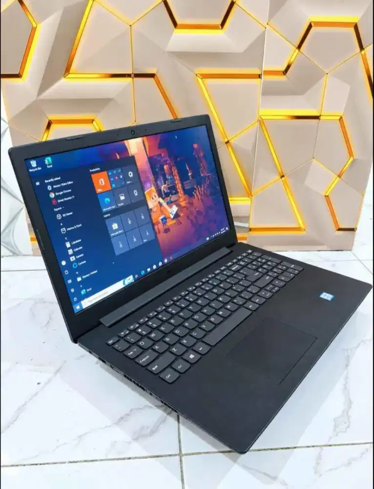 LENOVO IDEAPAD 310 15IKB CORE i3 GEN 6 RAM 4GB SSD 128GB
