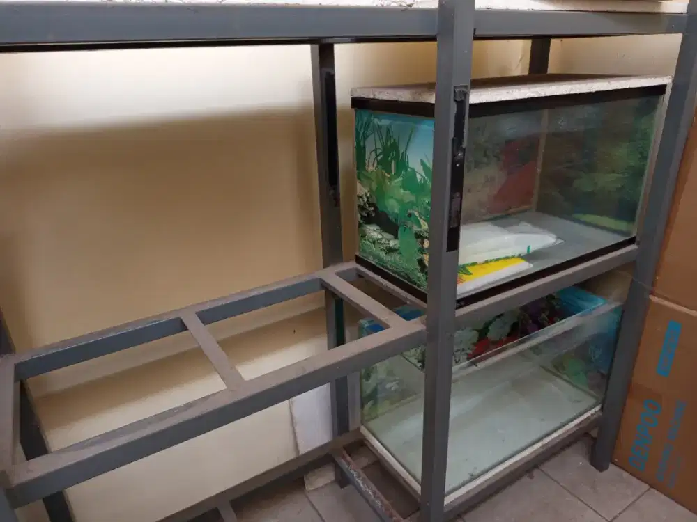 Aquarium + rak besi