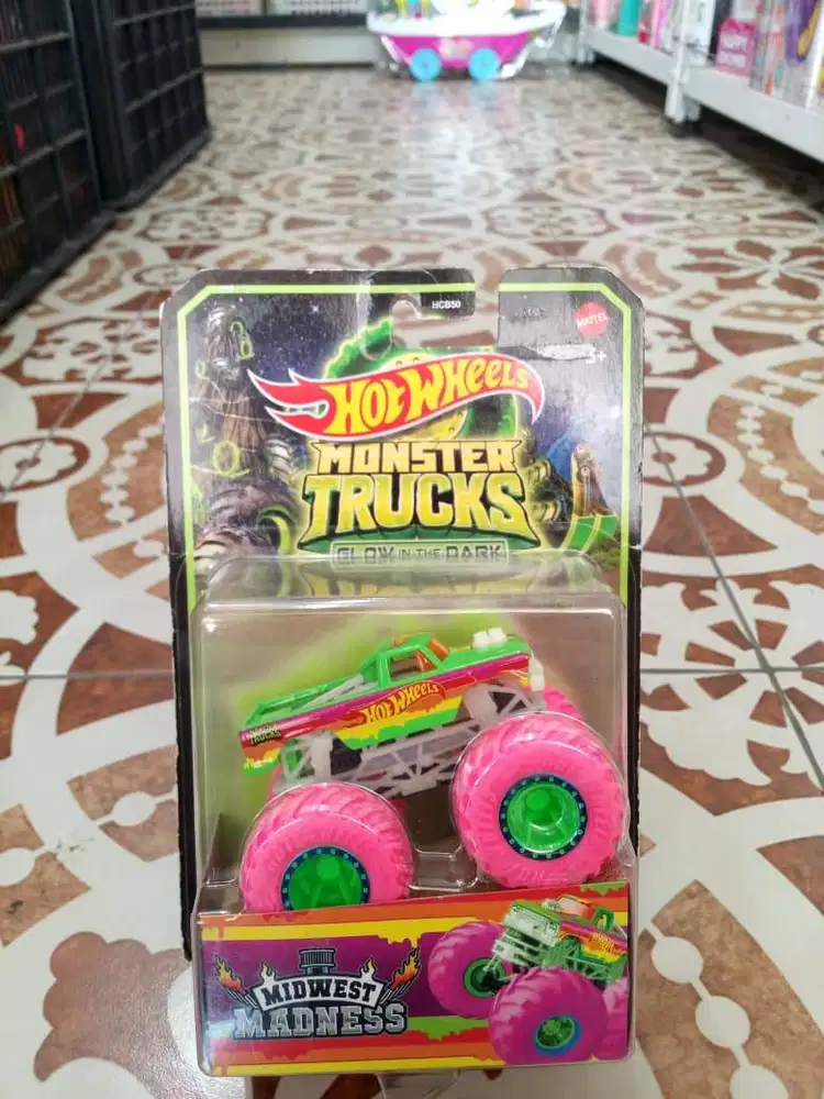 mainan anak hotwheels monster trucks