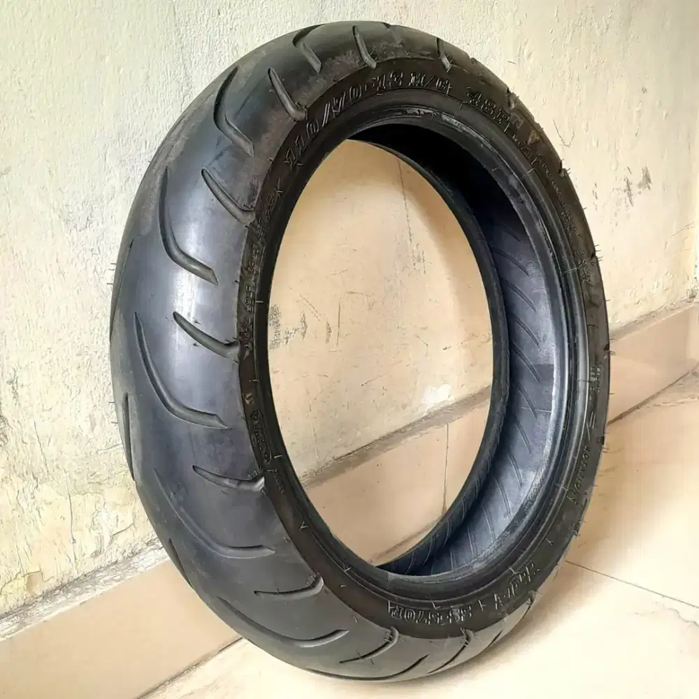 BAN IRC 110/70-13 BAN DEPAN YAMAHA NMAX OLD NEW NEO TURBO. BEKAS MURAH