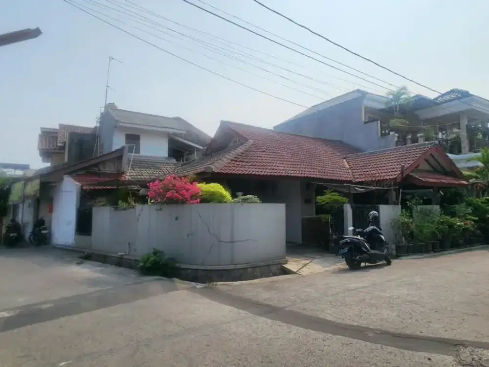 Rumah Hook Strategis di Pekayon Bekasi
