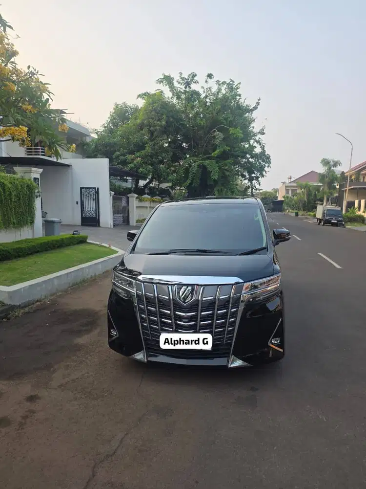 Toyota Alphard G ATPM 2023 hitam bu alpahrd pemakai langsung 2022/2024