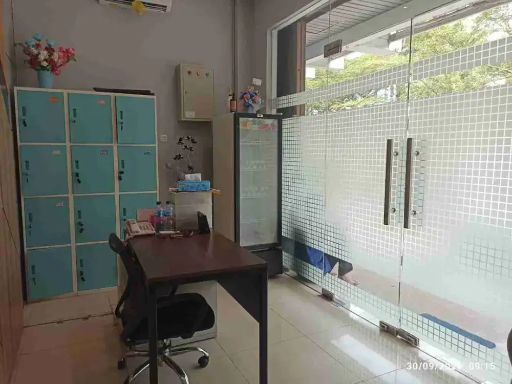 ruko sewa jual sunter Icon uk. 5x13 m2, 4 Lt, hdp utara cocok kantor