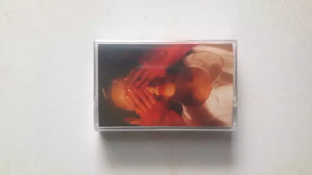 Kaset pita import Ariana Grande ( Eternal Shinhine ) UK