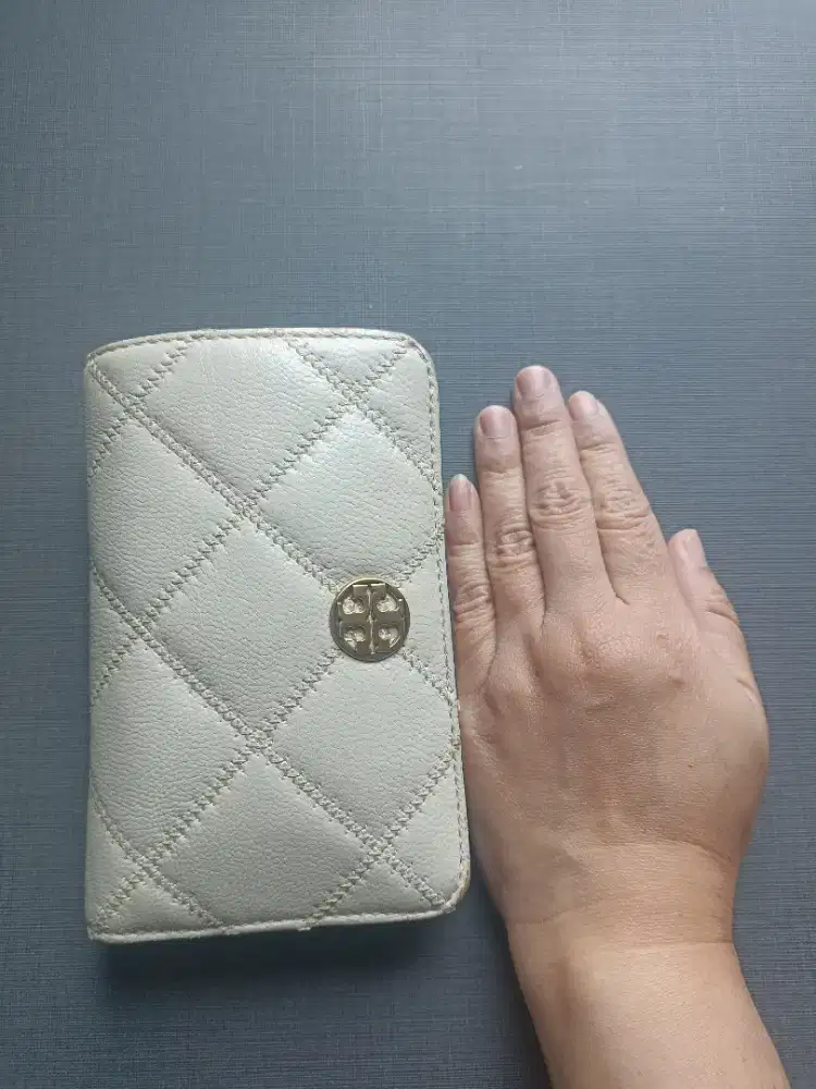Dompet Tory Burch kondisi 90%