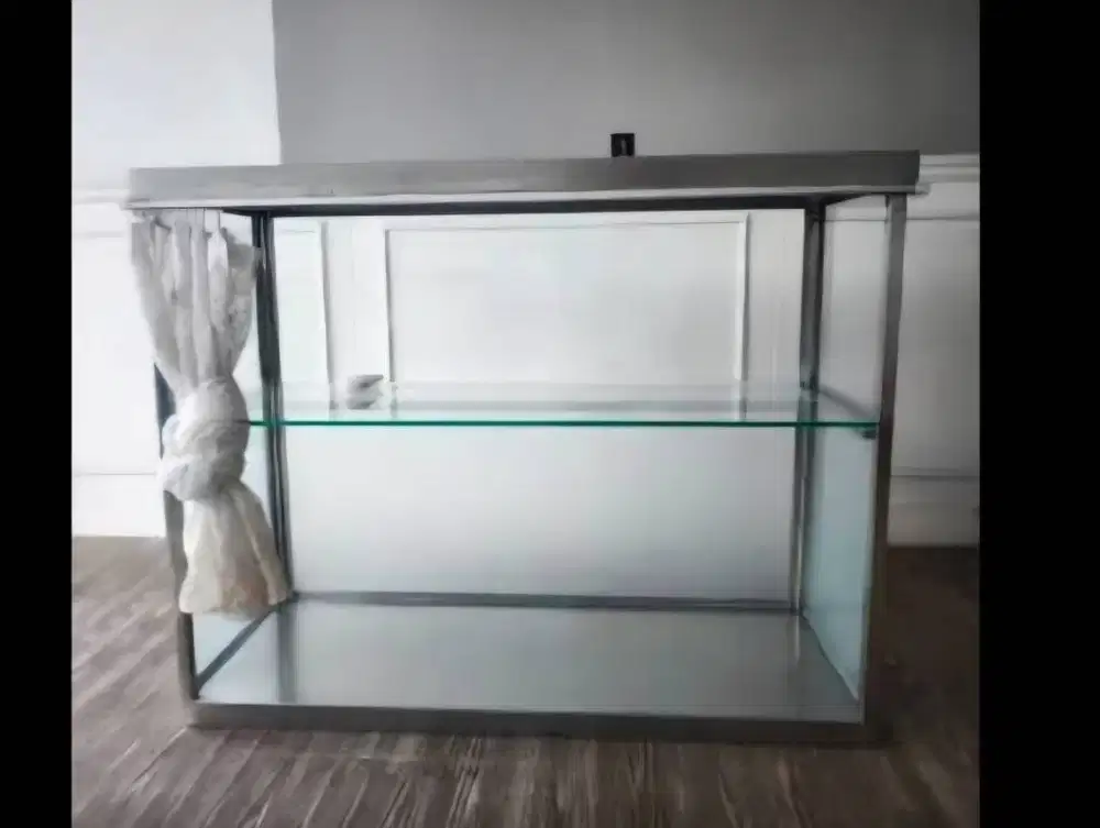 Etalase Kaca Stanless Steel