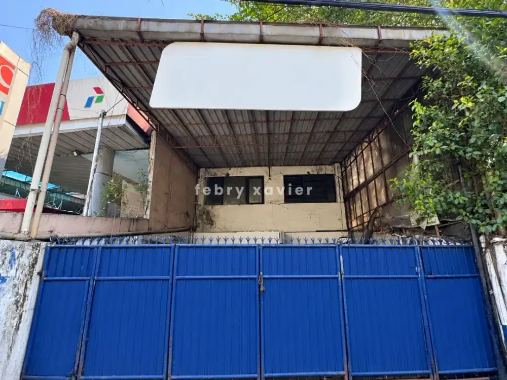 Dijual Tempat Usaha Hitung Tanah di Raya Diponegoro