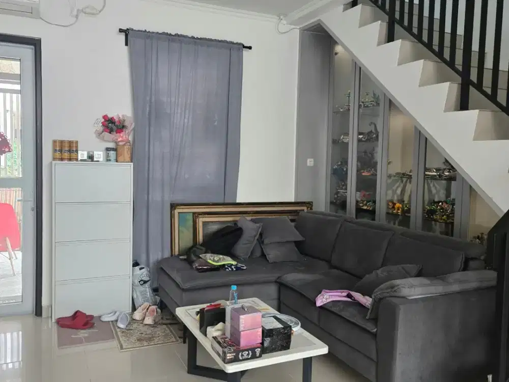 Dijual Rumah di Taman Palem Lestari, Jakarta Barat 4,5x14,5