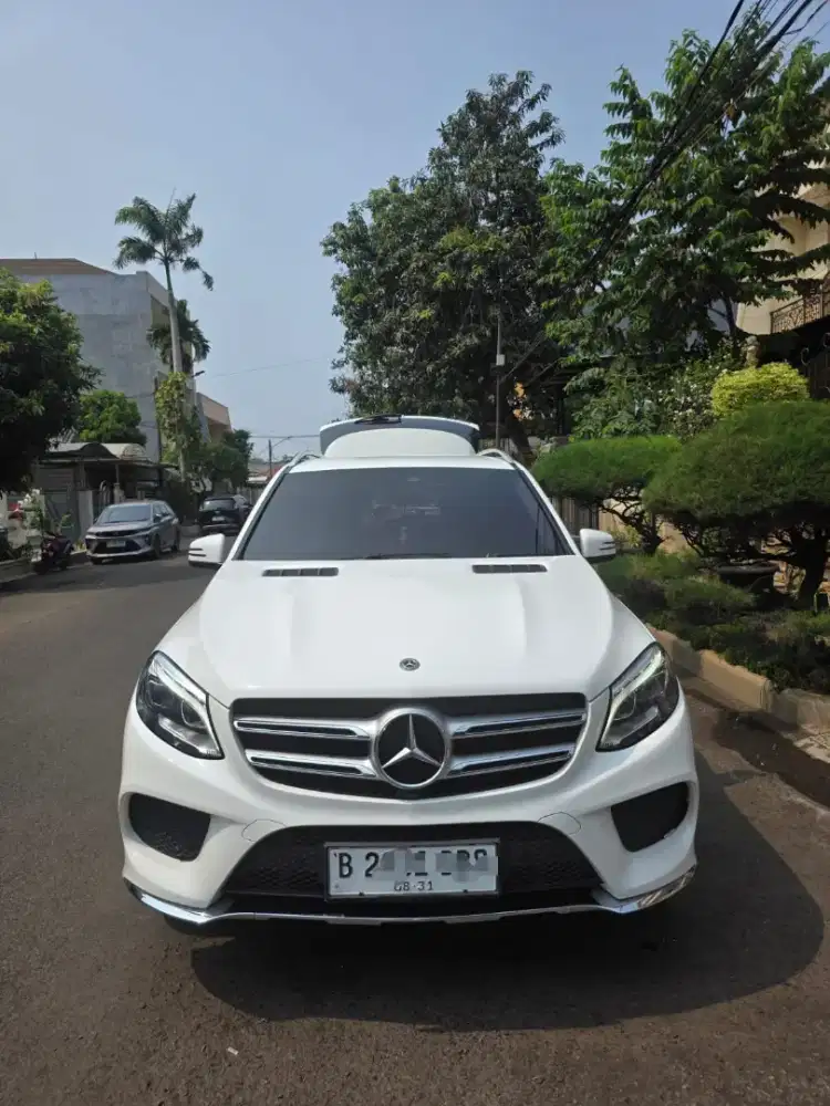 MERCY GLE400 AMG THN 2018 KM 30 RBU ORIGINAL