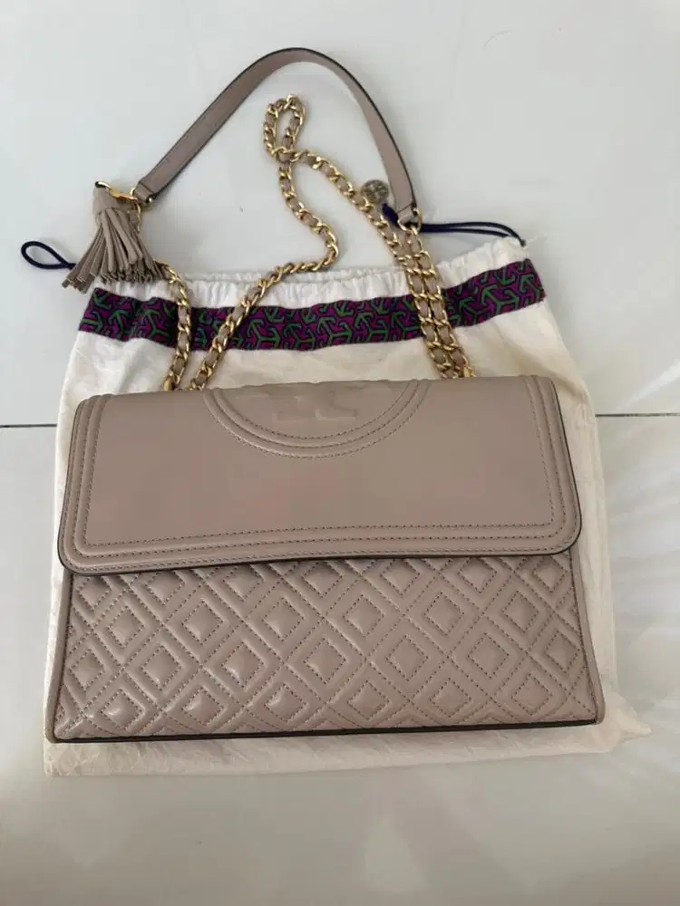 Tory Burch Fleming Medium Bag