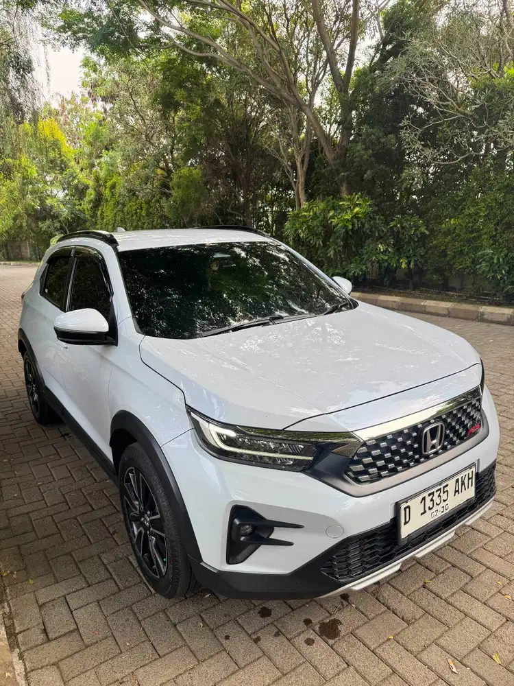 Honda WR-V 2022 RS Sensing AT Putih