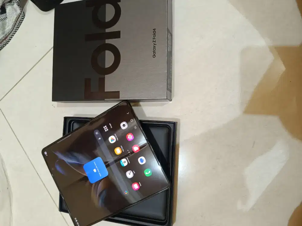 Samsung Zfold 4 12/256 Sein fullst mlusss 97%, lncar jyaa no kndalaa