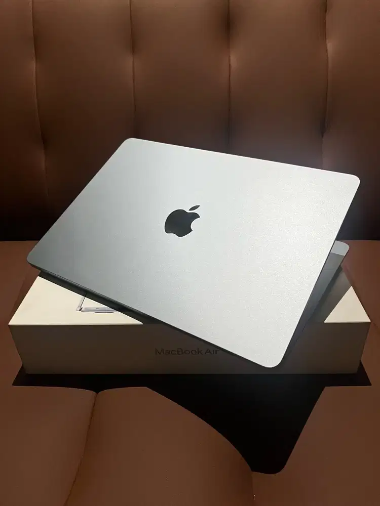 Macbook Air M4 16/512