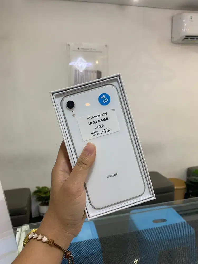 IPHONE XR 64GB FULLSET TERIMA TT KREDIT