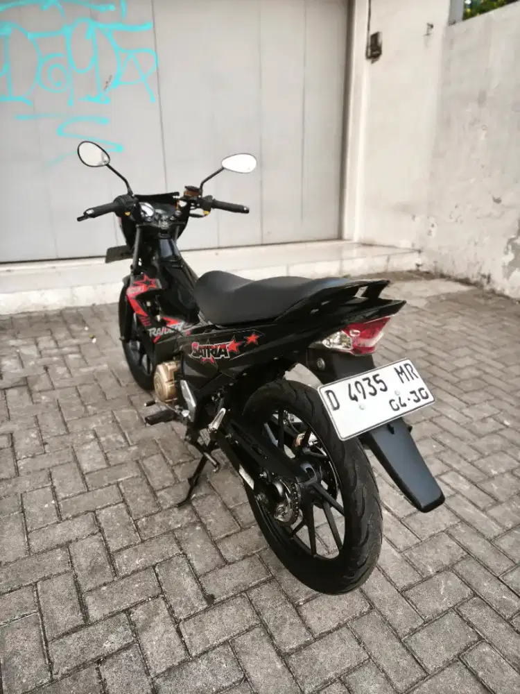 Suzuki satria Fu 2015