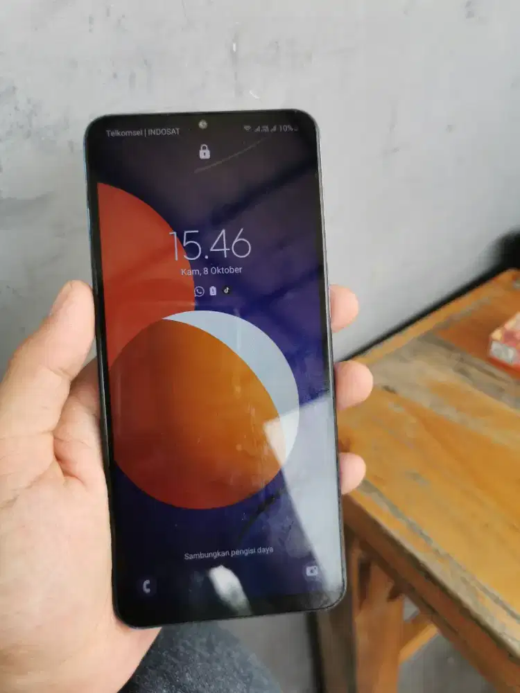 Samsung M12 ram 4/64