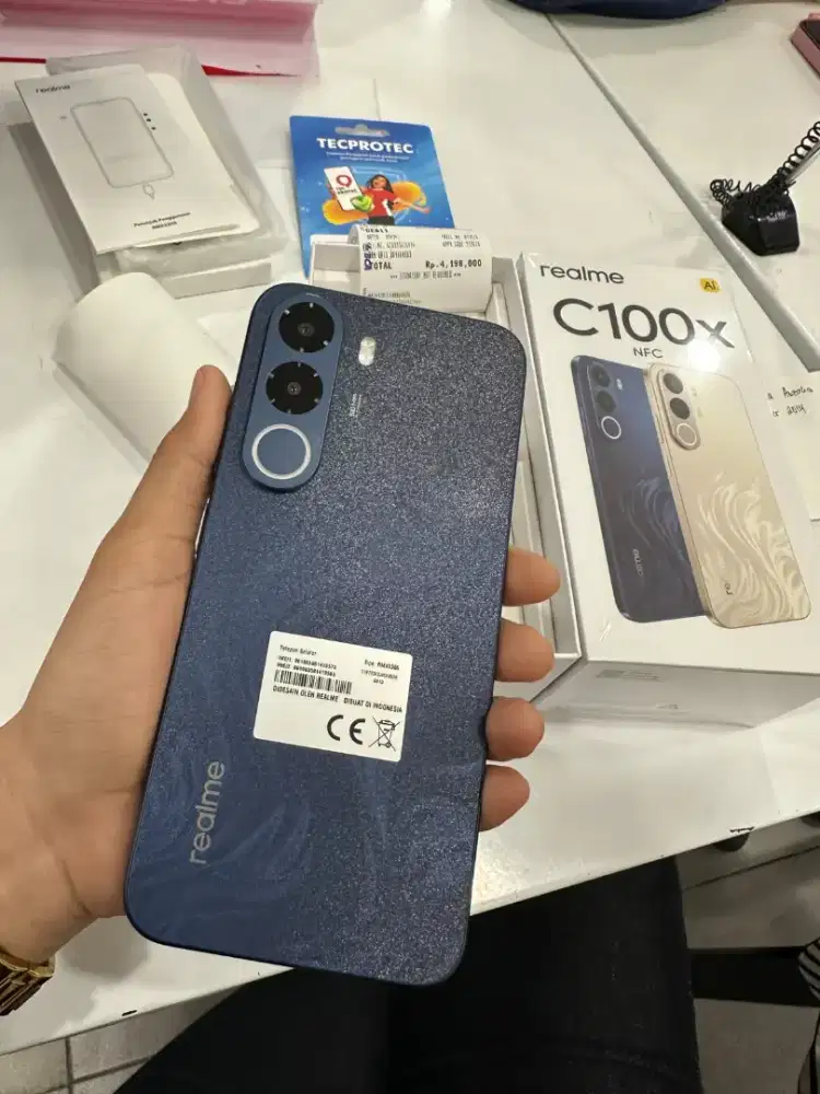 new realme c100x