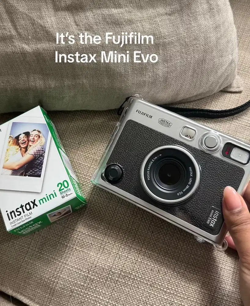 jual fuji film instax mini evo polaroid masih mulus