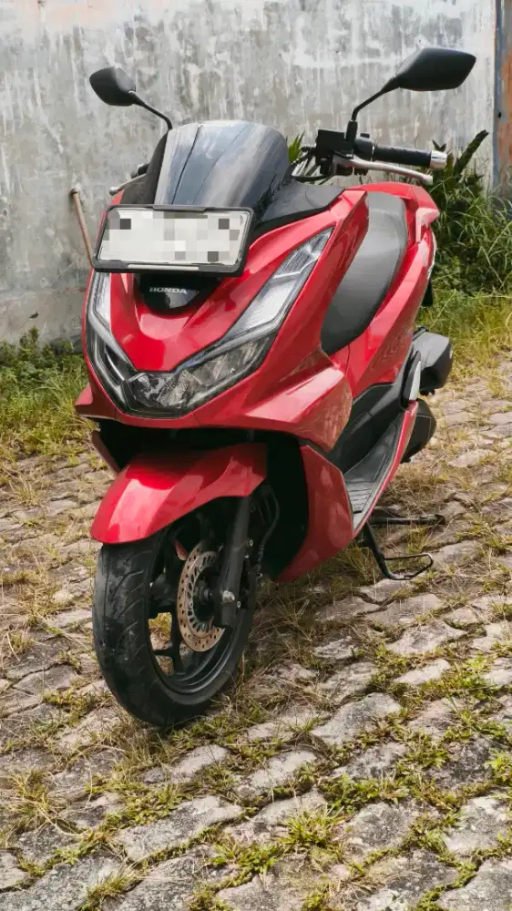 Honda PCX 160 CBS Tahun 2024
