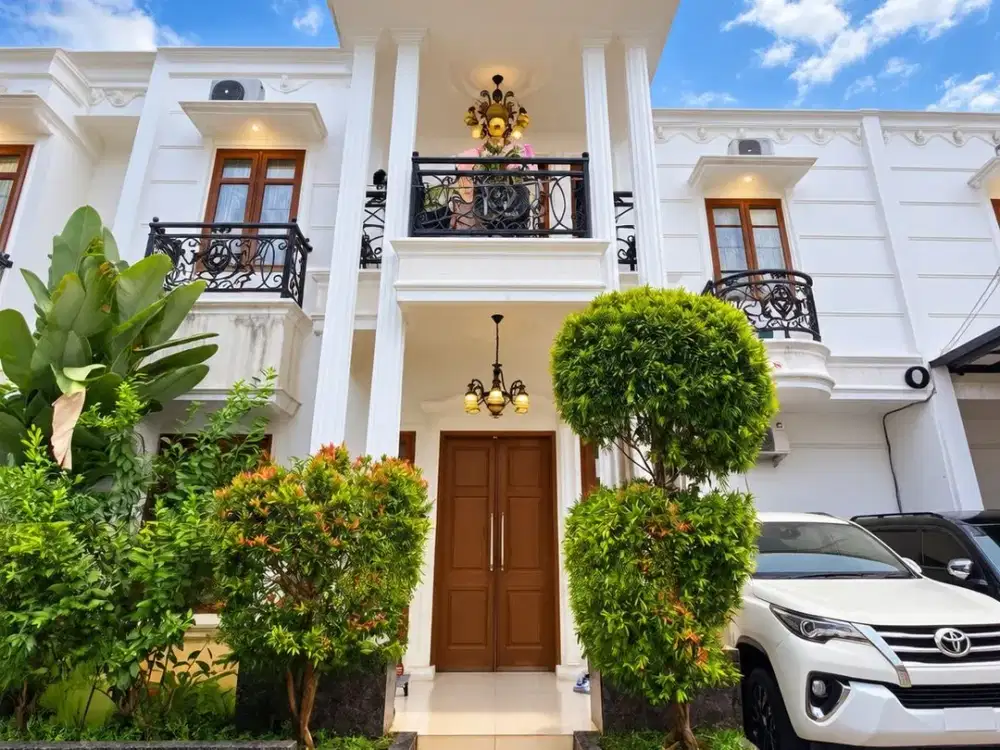 Rumah classic siap huni lokasi strategis di jagakarsa jakarta selatan 19375 RN
