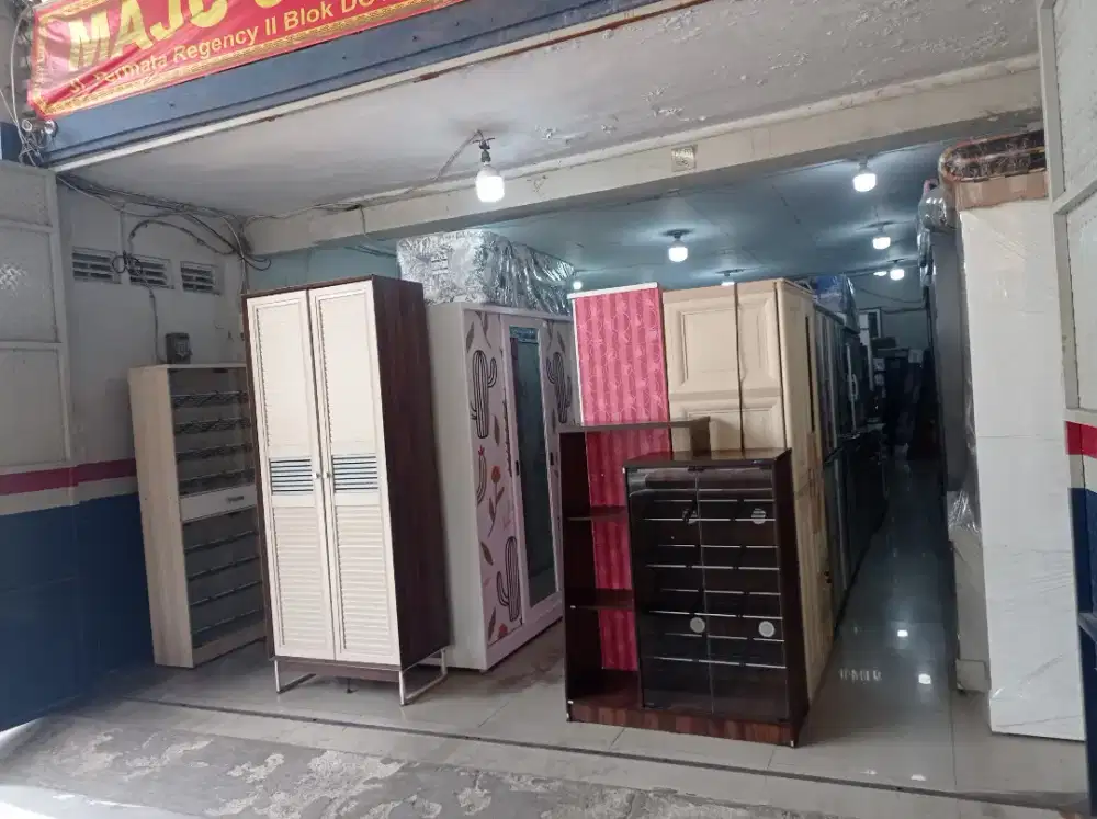 Di butuhkan pegawai wanita untuk toko furniture