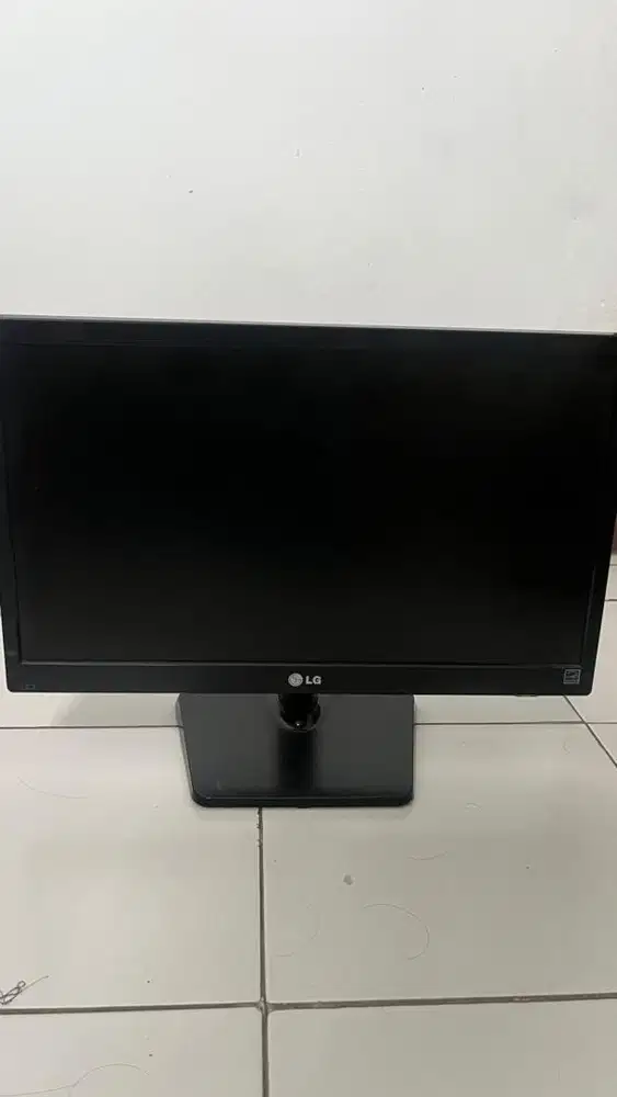 LG Monitor 20 Inch