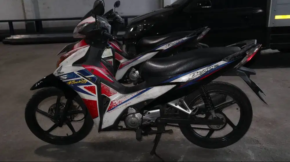 HONDA BLADE 110CC 2013 STNK BPKB LENGKAP