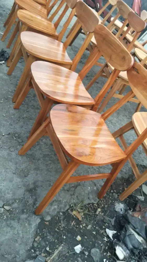 Kursi dan meja cafee