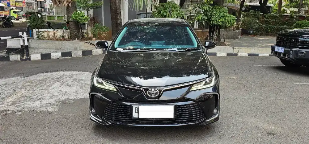 Toyota Corolla Altis V 1,8 AT 2021 Mint Condition