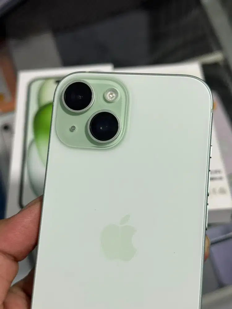 iPhone 15 128GB iBox