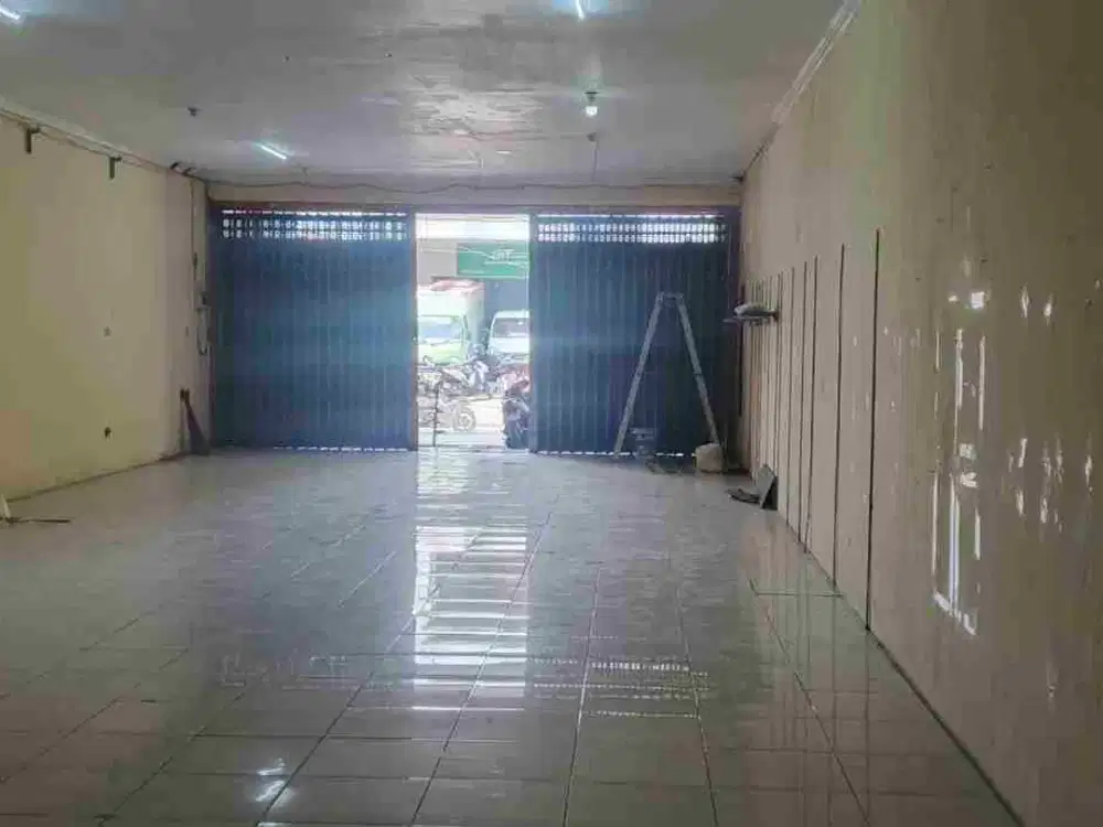 disewakan ruko di lidah kulon dekat Wiyung Surabaya barat