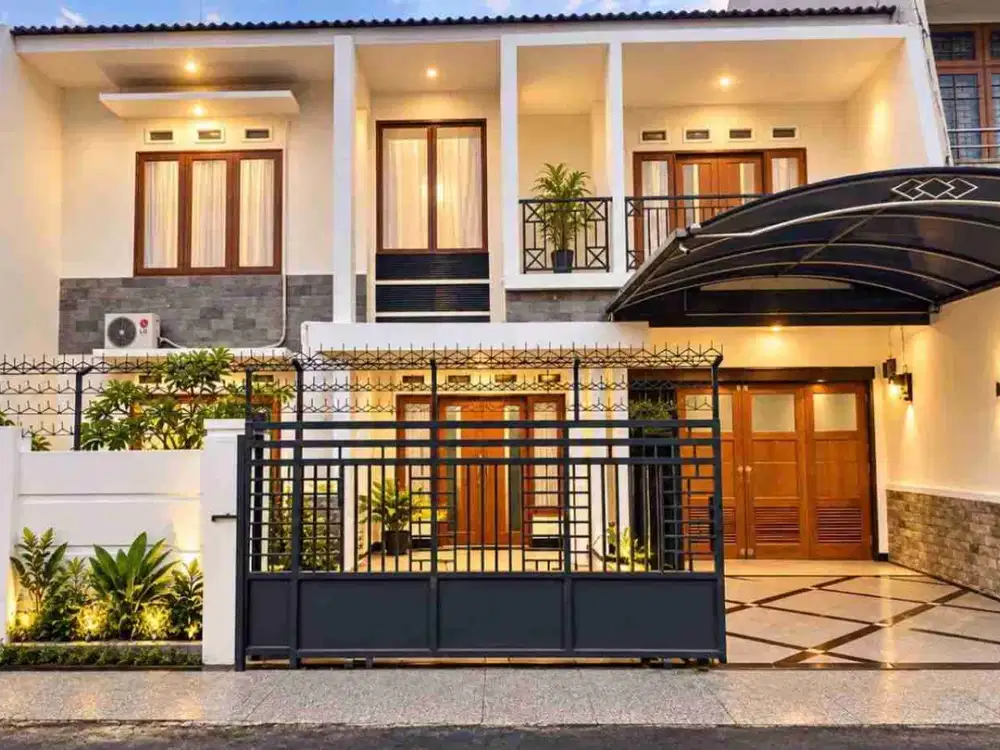 Dijual Rumah Strategis Siap Huni 2Lantai Di Jalan Bunga-Bunga Dekat Suhat Malang Dekat Universitas Brawijaya (UB)