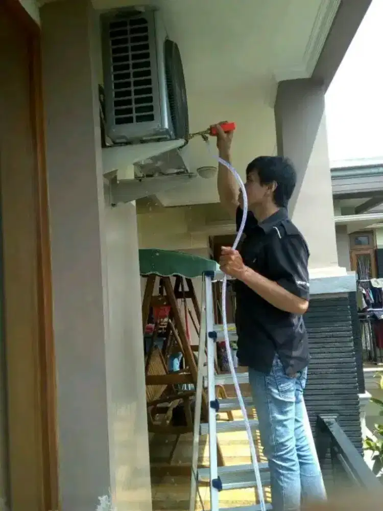 Perawatan /servis AC bogor