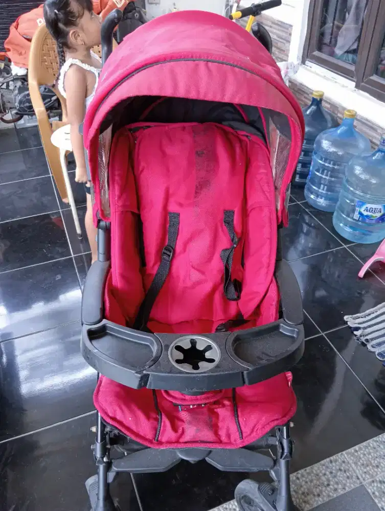 Stroller baby merek Elle