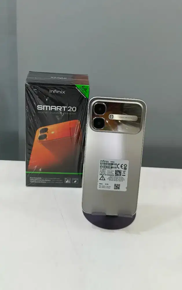 infinix smart 20 4/64,like new,no minus,fulset,belum pernh bongkar