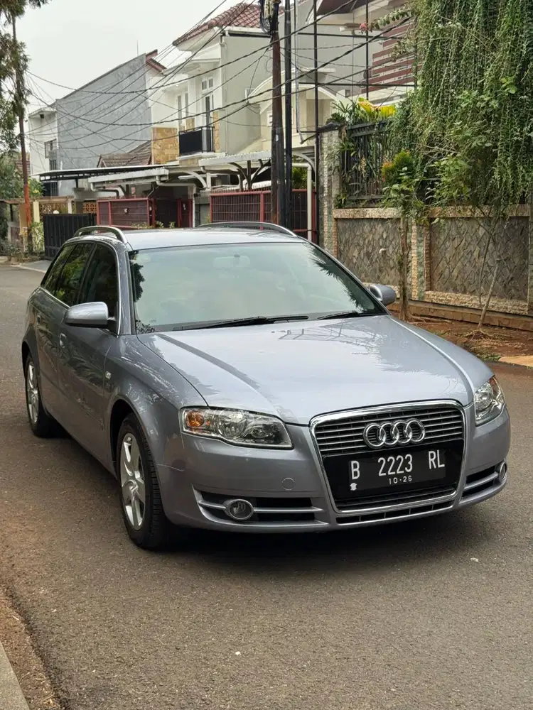 Jual Cash Audi A4 Avant (Station Wagon) 1.8 T 2006