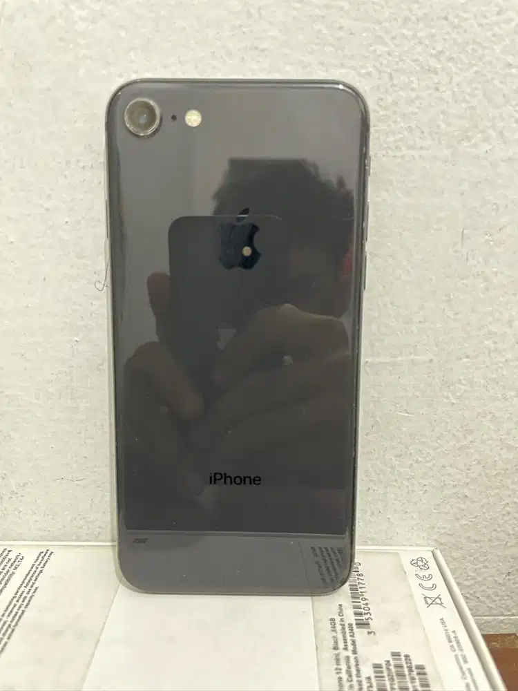 IPhone 8 64gb matot