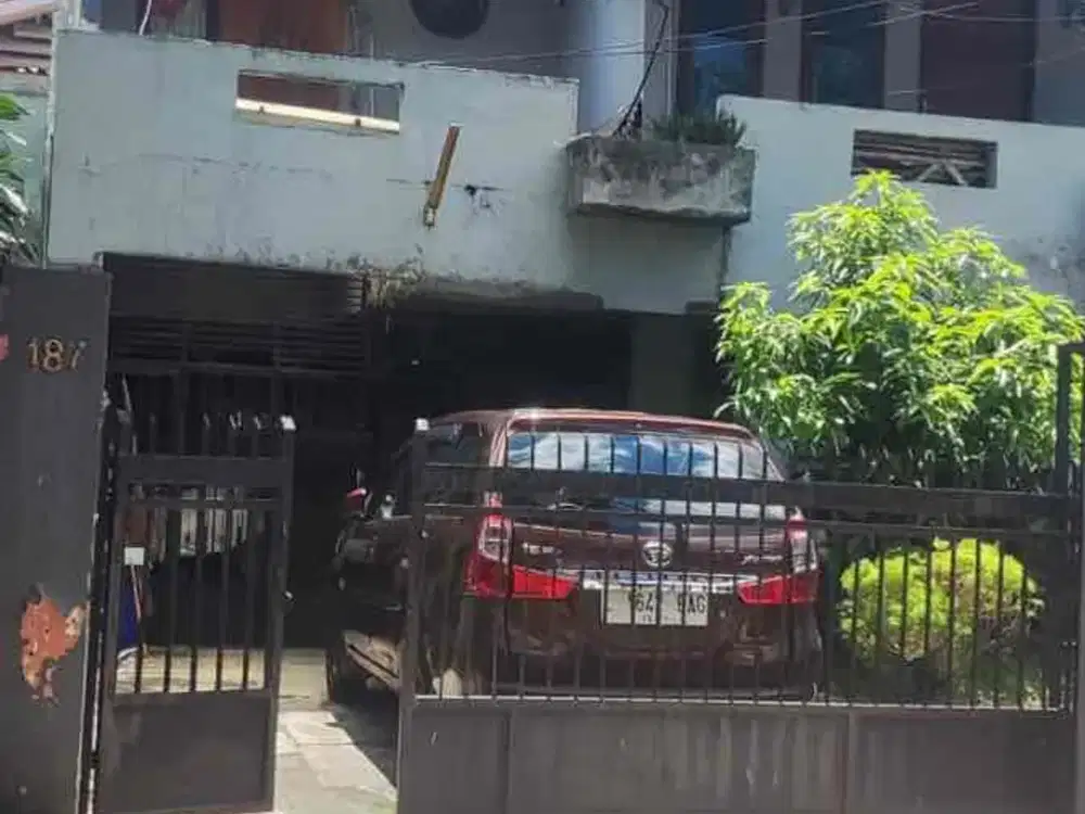 Jual Rumah di Melawai Kebayoran Baru Jakarta Selatan.