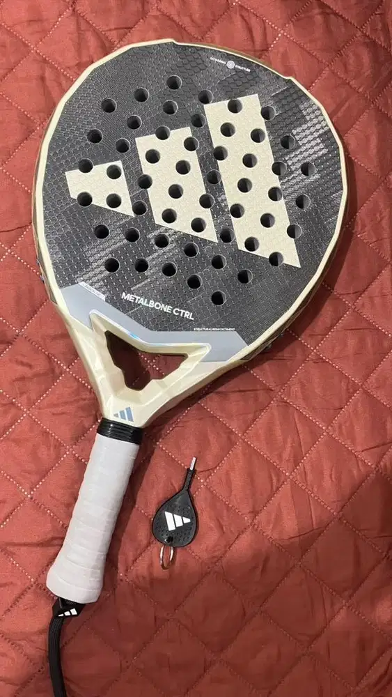 Raket Adidas Metalbone ctrl 3.4