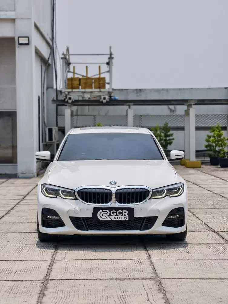 KM 43 RIBUAN RECORD! BMW 330I MSPORT MATIC BENSIN NIK 2021/2022